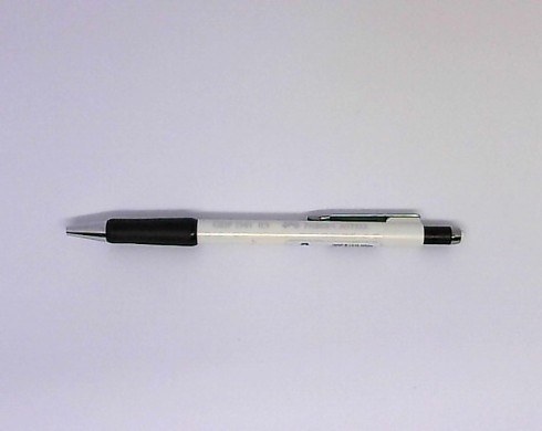 Faber Castell Versatil Kalem Grip 0.5 MM Beyaz 1345 01