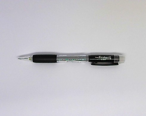 Pentel Versatil Kalem Fiesta 2 0.7 MM Siyah AX127 A